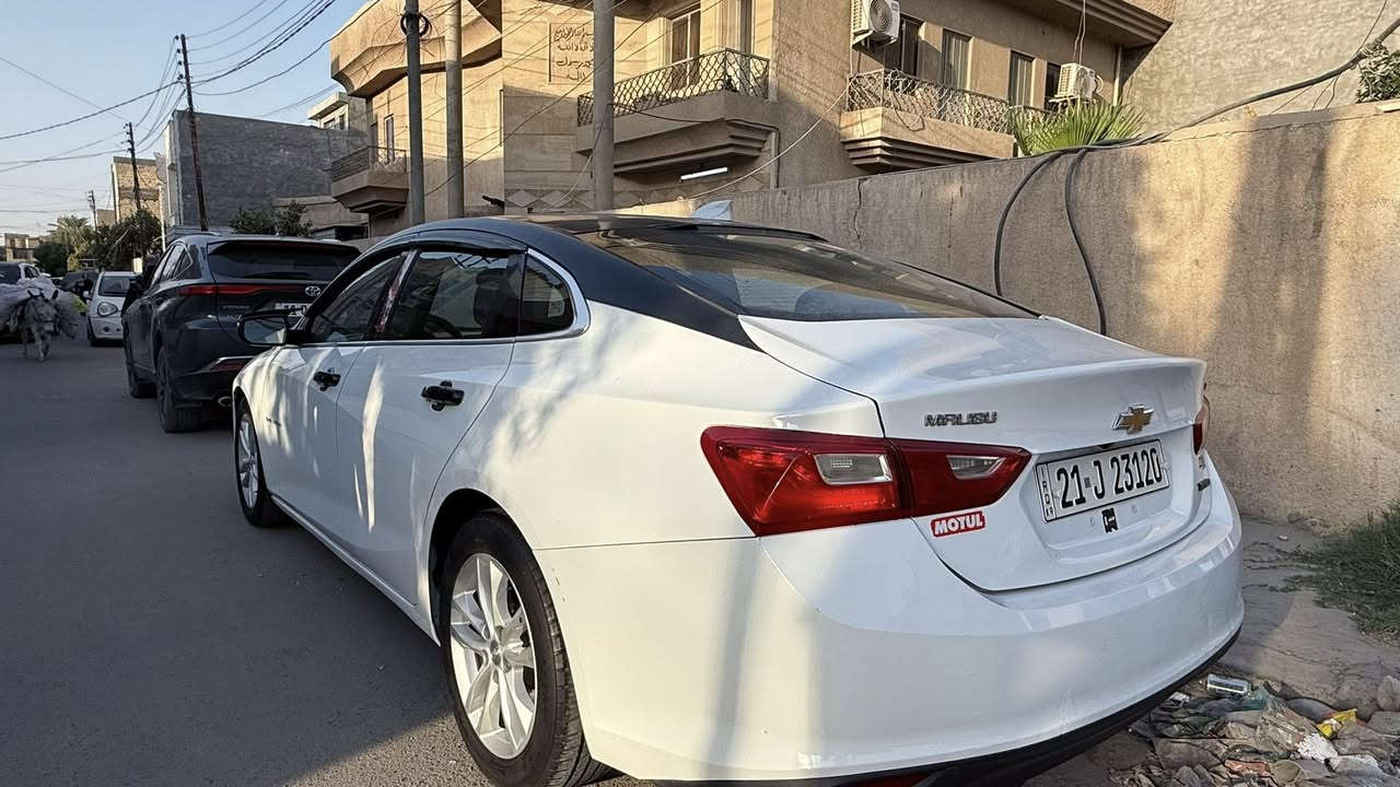 السلام عليكم
ماليبو 2017مواصفات LT1  ابيض

ماشيه 73 مايل 

الضرر//  ضربه لحد البدنه واكفه الضربه

شواصي لغود مكفولة

راديترات غاز  تبريد ماء  كله جديد 

رقم جديد 

كير AT المرغوب

المواصفات LT1 

🔴 بصمه ابواب + جنطه

🔴 تشغيل عن بعد 

🛑محرك 1500 توربو

🔴مانع انزلاق

🛑لدات اماميه نهاري 

🛑 اوتو بريك 

🛑كشن كهربائي 

🛑تبريد مناخين منفصل SYNC

🛑تبريد قطعتين امامي خلفي 

🛑شاشه كبيره تدعم 📲Android Auto/car play

🛑خرائط Gps📌

🛑كامره خلفيه 📷

🛑كروز مثبت سرعه

🛑شاشة ضبط واعطال بل دشبول

🛑منافذ USP/ 12V /Tip C

🛑مانع انزلاق ⛔️

الحماوه ماكو تماماً 

السيارة كامله بدون نواقص

السعر 100$
***********
