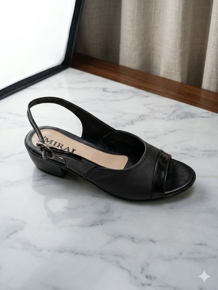 احذيه طبيه نازكه جدا مريح بالبس يوصلك طلب تفحص وتقيس اله تدفع🎁
توصيل لجميع المحافظات 🇮🇶
حجز وتساب ***********
رابط لانستا👇🏻👇🏻
https://www.instagram.com/jafat449?igsh=MXNkOTc4aXR0aDF2cw==
