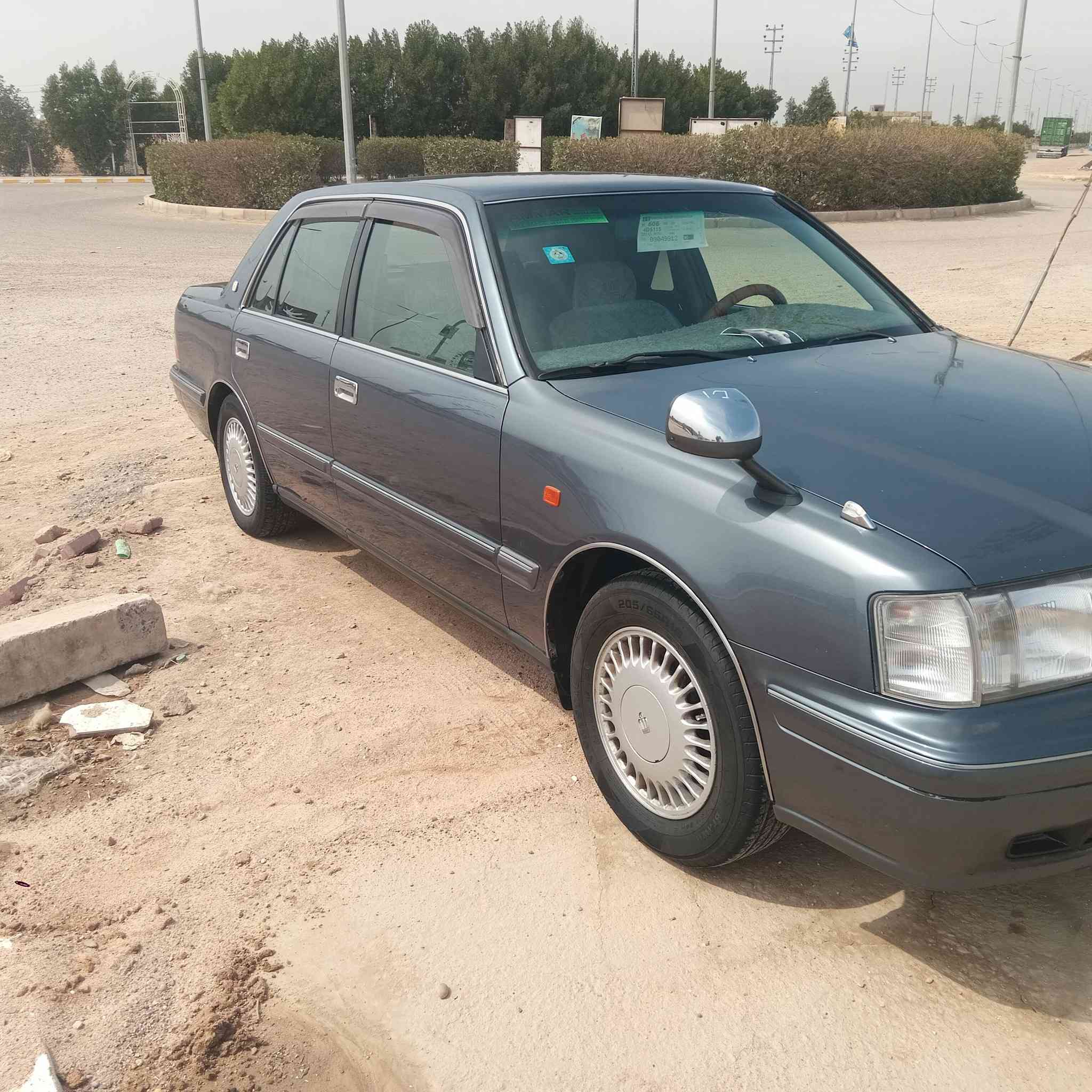 لسلام عليكم سياره راس الثور تكم موديل 2000 مكينه 2500 ففيتي سياره جديده خير من الله كفاله من الكص والنقل والضربه بيها صبغ قليل رقمها بغداد انكليزي تحويل مباشر مراوس بكيه حمل فحل موديل 12 او بيع السعر 105 وبيها مجال مكان السياره مكان كربلا  وحالين بلدوام بلعماره *********** تصل وتدلل
