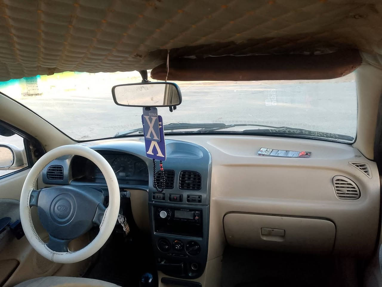 سلام عليكم كيا ريو موديل 2000 كفاله من حداديه خلفيه اماميه كير ومحرك تتفئه وتبريد غرفه جديده سياره خير من الله عدادات شغاله اليتات كلها شغاله سياره مابيها اي نقص مكاني بابل الحله ناحية النيل سعر 30وبيها مجال متواجد خاص او رقم الهاتف‎0770 834 1582
