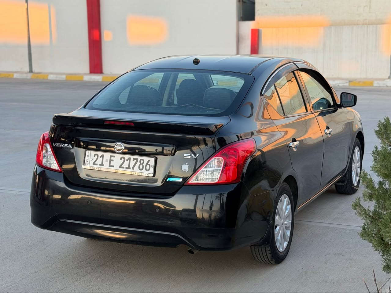 نيسان فيرسا موديل 2016 مواصفات SV

                                                   سعر 88$ مجال قليل

سنوية رقم هزه جديد شرط تحويل غرامات 
گير محرك بشرط مامفتوح
سيارا نص باب امامي سكن صبخ بدون دواخل بدون ارباك 

مكاني كركوك 
رقم موبايل *********** كركوك, العراق
