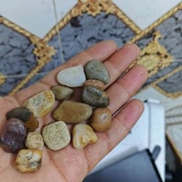 صلابيخ • حجر • ٢٧ خرزة