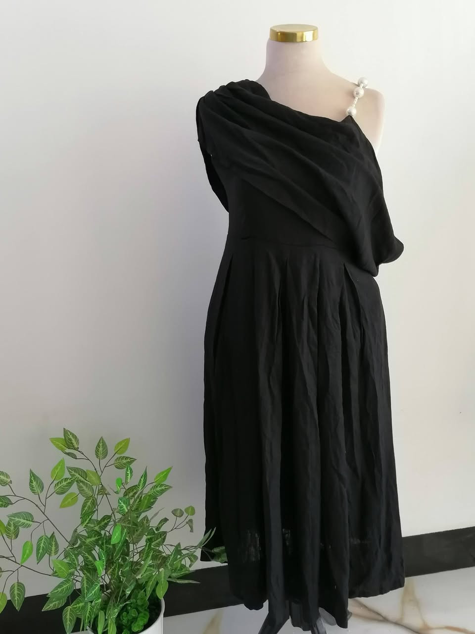 فساتين لببيع بسعر كلش مناسبالنظافه فول درجه اولى الي تريد تراسلني


**إذا كنت صاحب هذا الإعلان وتريد حذفه لأي سبب، رجاءا أرسل رسالة إلى الدعم الفني**