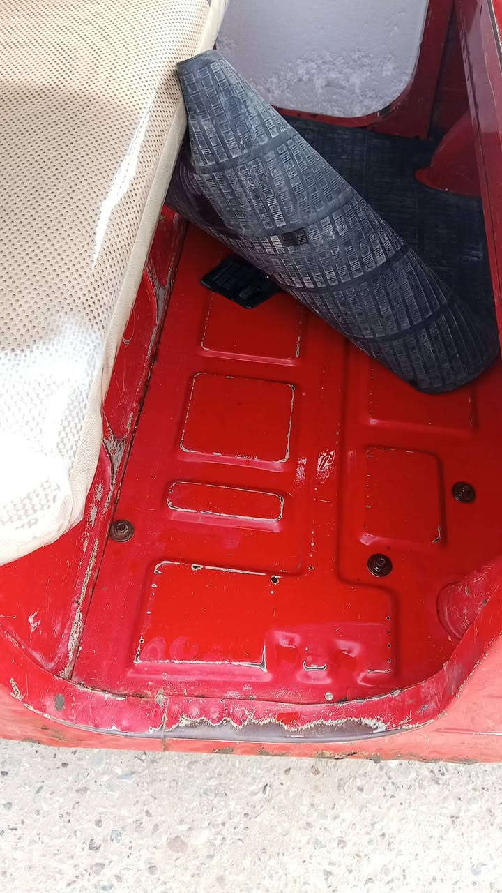 تكتك للبيع موديل 18كامله كبل للشارع مرقمه سنويه كربلاء ب4ونص ***********
