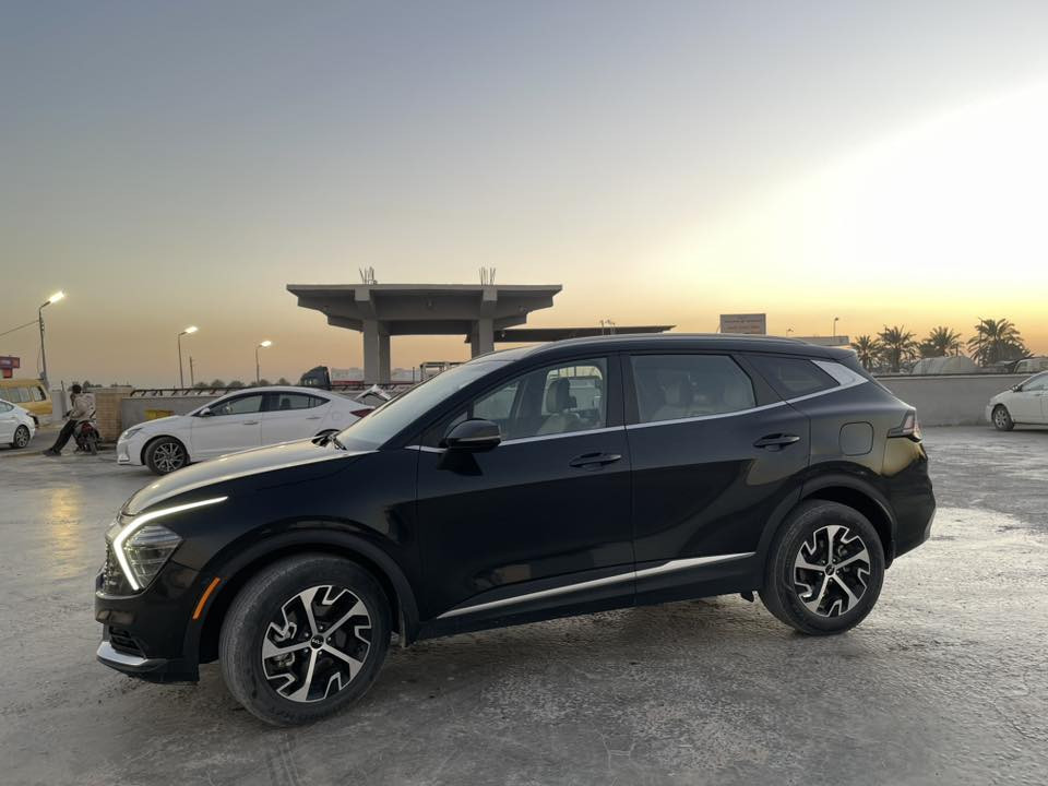 مطلوب مراوس ب اقل
سبورتج هايبرد ٢٣ امريكي حادث قليل 
ماشيه ٩٠ الف كيلو داخل جلد ابيض ونيلي 
محرك ١٦٠٠ تيربو فورويل اقتصادية وقويه 
*********** واتساب
