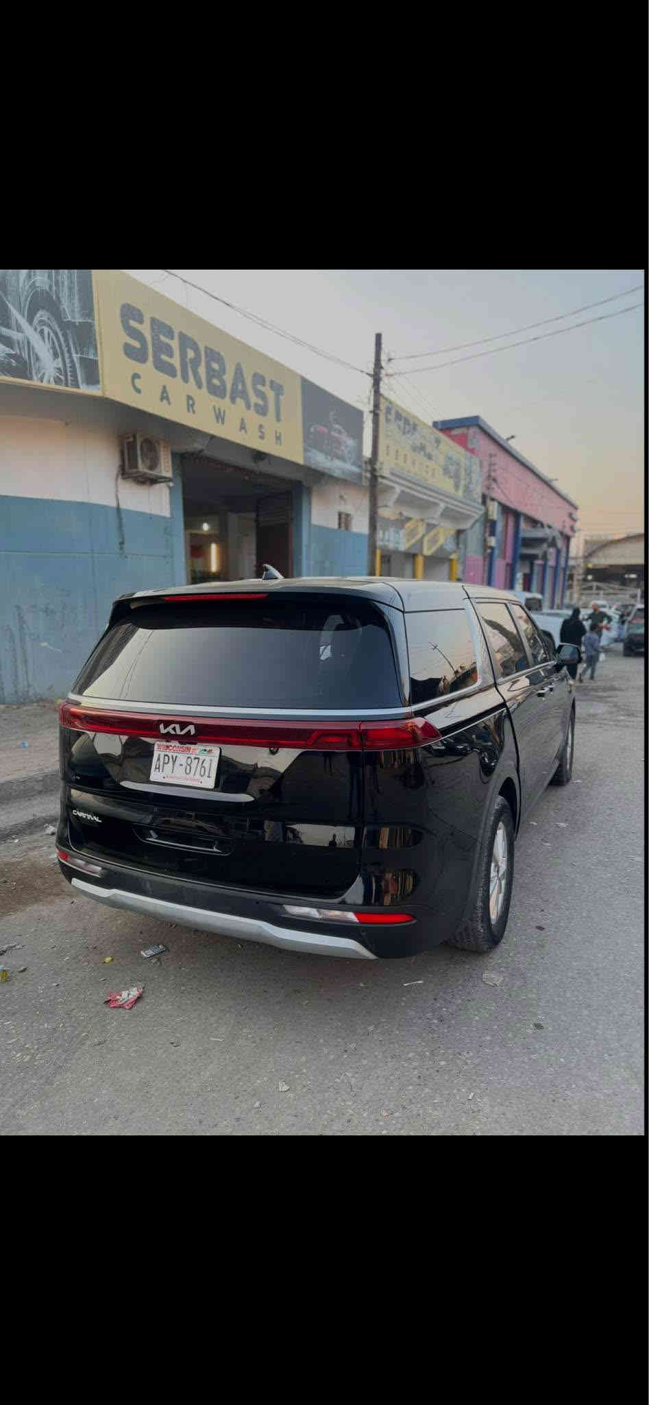 Kia carnaval
2023 
فول مواصفات
محرك6سلندر
بدون صبغ
جاملغ تبديل شركة
بدون دواخل وشاصي وايرباك
كشنات جلد
بصمة
داخل لونين
كشنات كهربائي
شاشة وكشنات حار 
بيهه مودات سياقة
ابواب كهربائية 
صندوق شفت
ماشية 47ميل
بدون رقم تترقم شمالي 
سعر255ومجال
*********** زاخو
