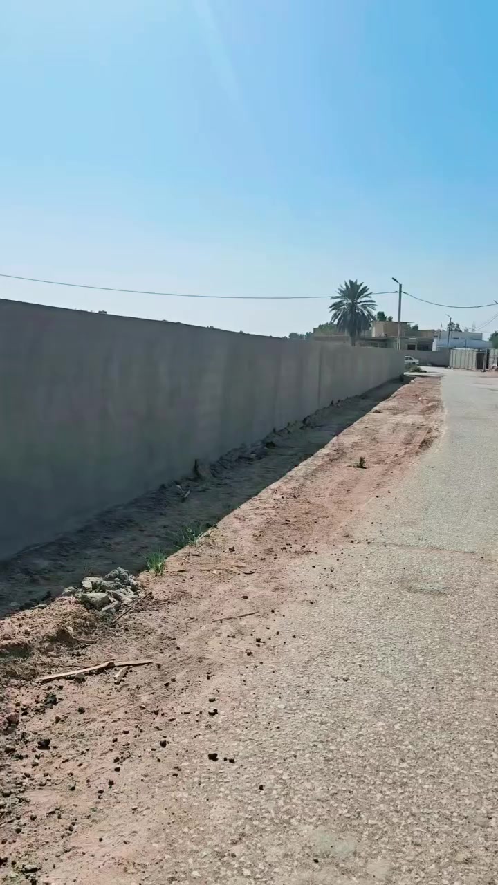 قطعه او مزرعه للبيع سند 25 المساحه 500متر مداور بأسم المشتري   مجمع توحيد العفلوكي الأول نزله سكه القطار  خدمات( ماء + كهرباء  شارع تبليط بعرض 10متر  سياج كونكريت بناء بلوك ) للأستفسار [ *********** ] [***********]
