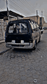 سلام عليكم هاي سياره كيه بستا اصوليه مداور ثاني يوم سياره بيهه ضربه يب تكه هسه سياره خير من الله مكينه كير اكسن  كفاله دوشمه جديده سياره  اريد مروس ايشي شعندك نزل لو ترسلني لو تخابرني ***********وتساب وخط مفتوح
