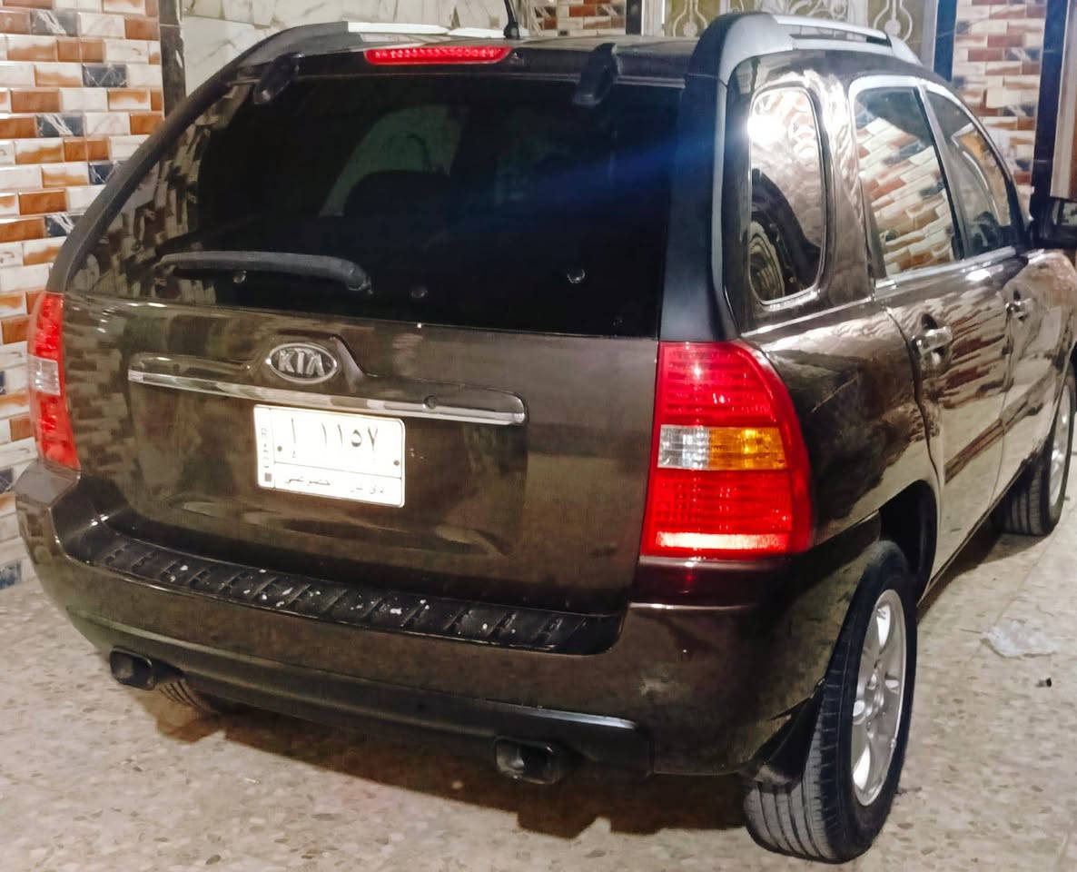 سلام عليكم سبورتج موديل 2008 مصبوغ عام جماليه فقط محرك 2000 محرك و كير  و حداديه كفاله رقم ذي قار ب اسمي. السعر 90 مكاني ناصرية مركز


**إذا كنت صاحب هذا الإعلان وتريد حذفه لأي سبب، رجاءا أرسل رسالة إلى الدعم الفني**