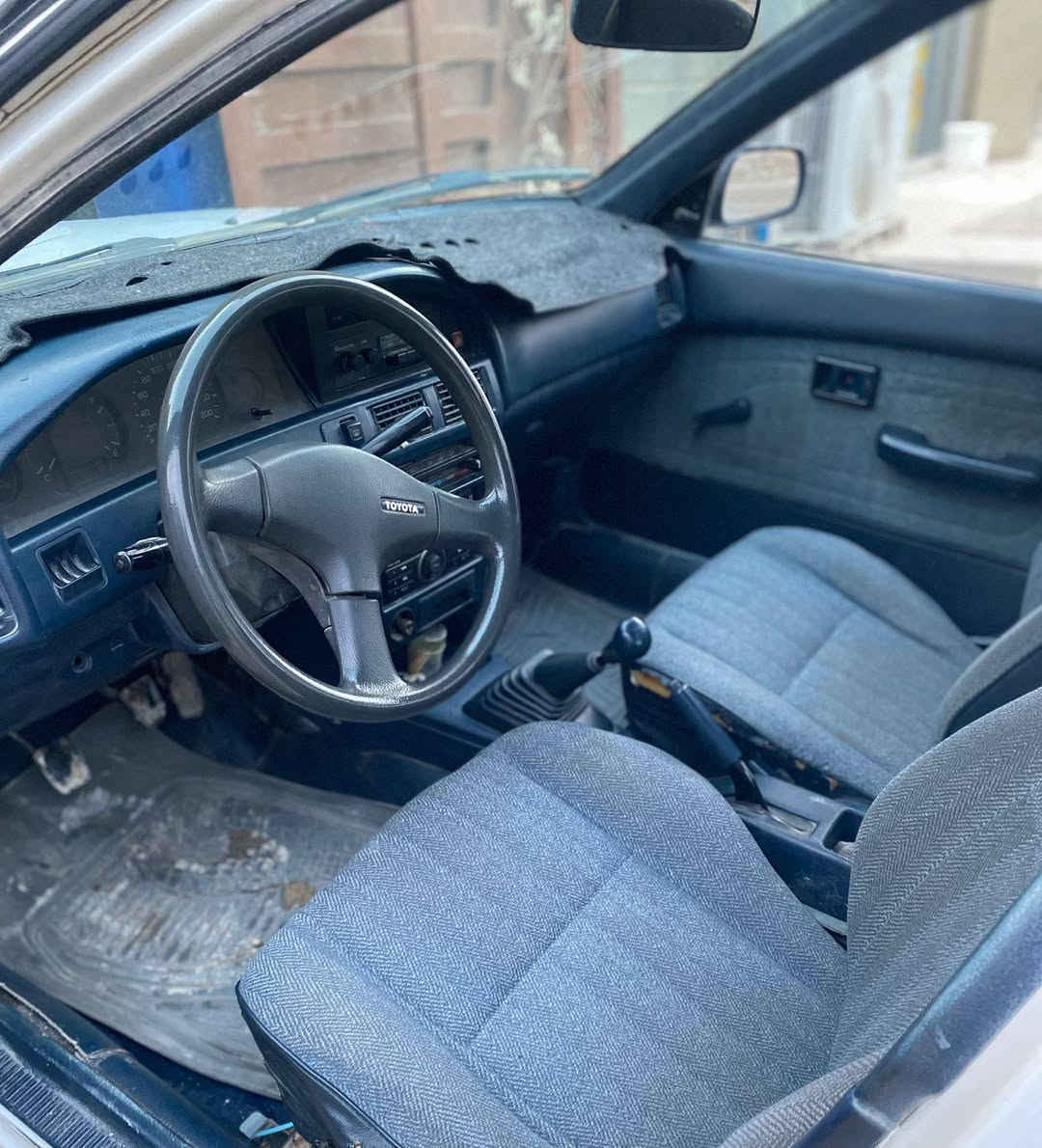 السلام عليكم سياره كورله موديل 1990تدفئه وتبريد رقم بغداد الموقع سامراء السعر 53 وبيه مجال الستفسار على هاذ الرقم ***********
