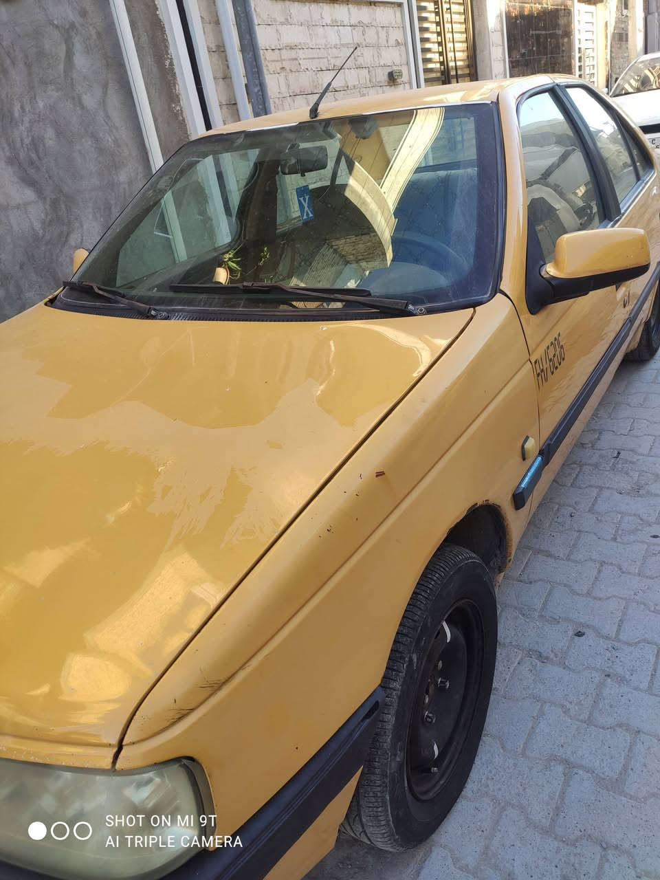 السلام عليكم بيجو لميس 2015 للبيع المحرك بي صوت والدرايم  شفتات تعبانه سيارة كشرها حلو احلا من الصور يحتاجلها ترتيب السعر المطلوب 30 الاتصال على الرقم ***********
