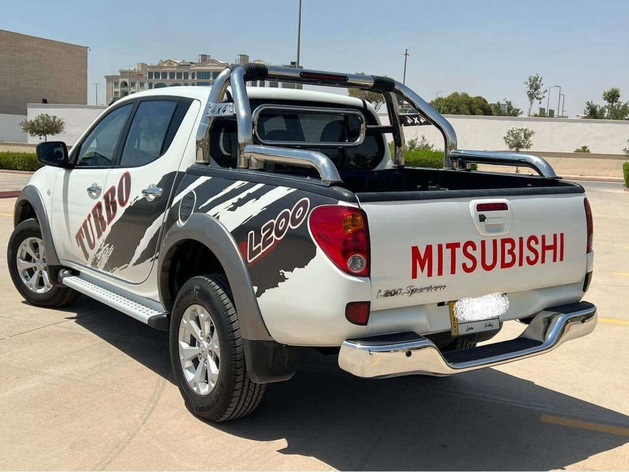 السلام عليكم بيكب مسيوبيشي ٢٠١٥ دفع رباعي ٦ سلندر ٣٥٠٠ رقم بغداد إنكليزي مكفوله كفاله عامه
من كل النواحي سياره جاهزه السعر ١٨٥$

بغداد الدوره
***********
