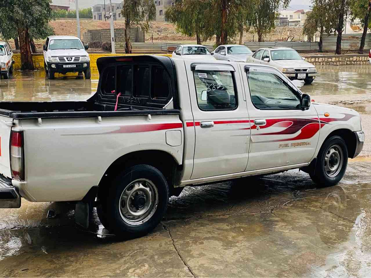 نیسان  2006 جام کارەبای   ناوسور  دە بڵ گێچ  بەشەرتی  گێر ومەکینە و تەبریدو  ھەموگیانی  بەشەرتی سەیارەکە  لێدانی ھیچ  نیە پە م کراوە تە وە بۆ جوانی   سەیارەکە  بۆ یاخ تە نک بوە  معجونی نیە  سنەوی  تازە  بەسەرچوە  رەقەمی نوێیە  
سعری 105 وەرەقە کمیک مجال
***********
*********** كويسينجاك, أربيل
