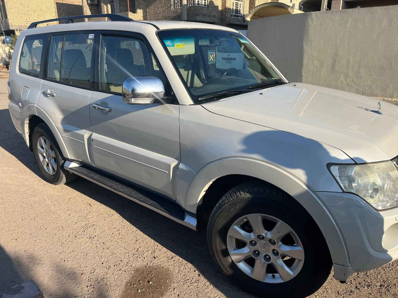 باجيرو  2014 حبتور بدون حادث او صبغ او بارد 
مكينة 3500 المرغوب كفالة. 
ماشية ٩٢ الف قابل للزيادة
حساسات خلفية 
فتحة قمارة سلايت
لايت زنون
مري كهرباء+اشاره بالمري
فور ويل دبل كير
كروس سرعة
رقم بغداد الماني تحويل مباشر
منظومة غاز
تحكمات ستيرن
كامرة خلفية 
زراكات ماصدات
ثلاث قطع تبريد
كشنات جلد
يدات كروم
فور ويل
تخم تاير 

السعر ١٩٢ 
للاستفسار الاتصال ***********
