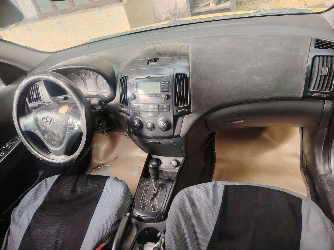 سلام عليكم النترة 2011ارقام وسنوية جديد مكينة 2000كير جديد صدر امامي خلفي ضربة بلجاملغ الأمامي ويم قبق البانزين شي بصيط  سيارة 🚗 جاهزة خير من الله السعر 75وبيهة مجال حك الجية مكان اديالي بلدروز ***********
