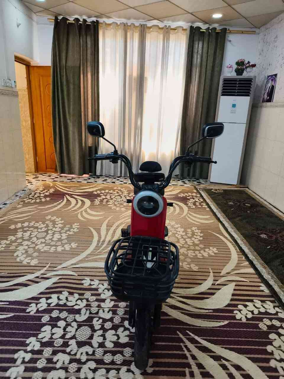 سلام عليكم دراجه شحن أخت الجديده للبيع السعر 180 مكاني النجف تقاطع جامعه للتواصل ***********
