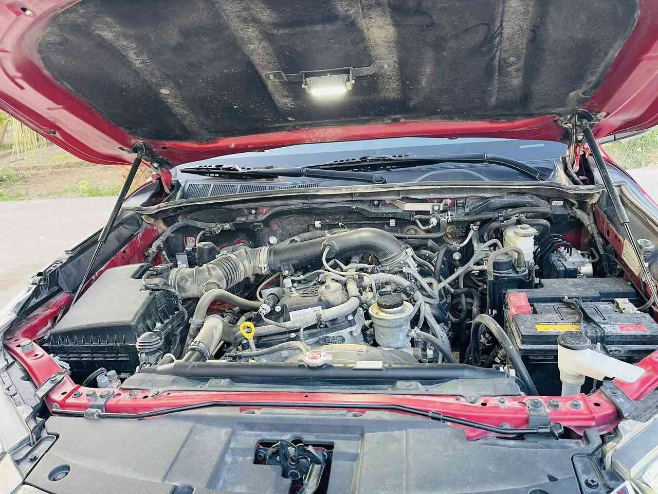 تويوتا هايلوكس ✅✅
2022 ساز باب اول 
مكينه 4 سلندر 2700
دم الغزال 
رقم اربيل تحويل مباشر
سياره كفاله عامه 
ماشيه 92 الف 
مكاني الانبار 
***********
