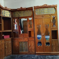 السلام وعليكم عيني غرفه للبيع جديد السعر مليون وربع والتواصل على رقم 0...