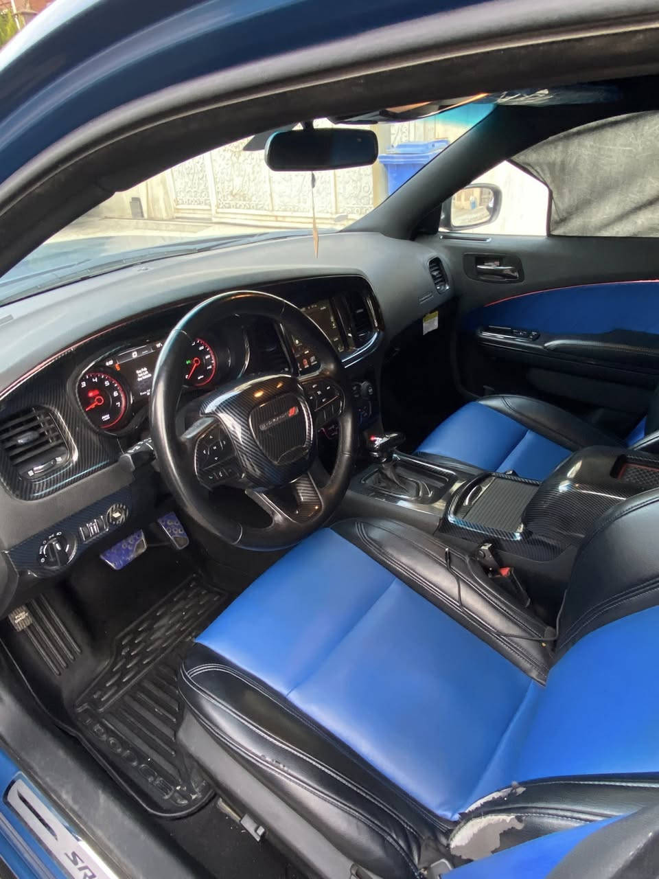 دوج جارجر SXT 2020 فول مواصفات 
حادث جاملغ وبنيد بدون دواخل واصبعين بارد بلباب 
مكاني اربيل شارع 100 
رقمي *********** واتساب
سعر225 وبي مجال كلش قليل 
باتري وسبير وكاعيت بصندوك شركة ما نازل 
ماشي 58 ميل
