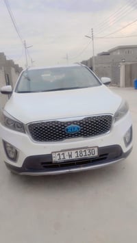 سورنتو 2016 خليجي ستة سلندر السياره مصبوغه عام لا قلب ولا جفيه السياره...