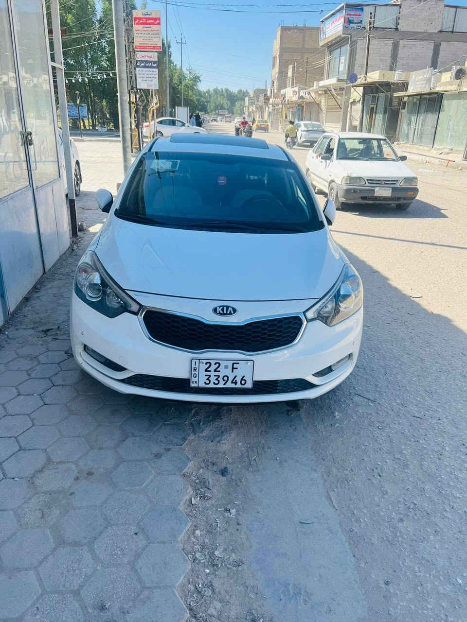 سلام عليكم سيراتو ١٤ مكفوله تخم تاير استوني شاده حداديه كامله ***********
