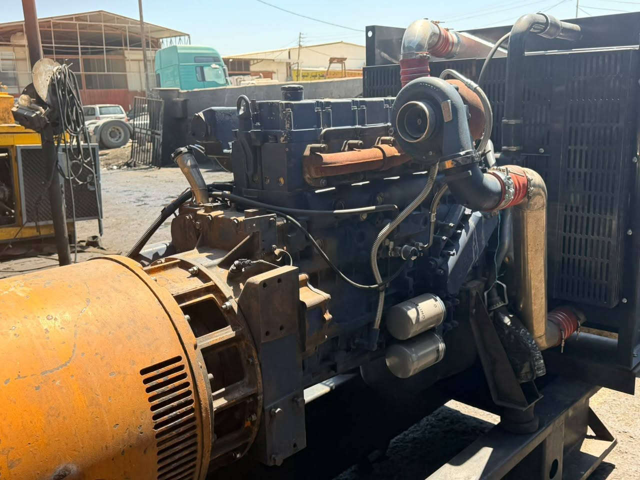 السلام عليكم مولده للبيع اشتاير راس توليد  450 كيفى  24 طبك جديده السعر 85  وبيه مجال المكان كربلاء  الشراي يتصل علئ هاذ الرقم.  ***********
