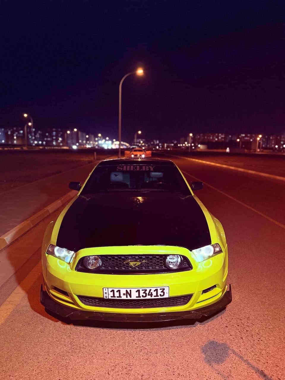 للبيع موستنك 2013 ضربته من امريكا جاملغين ودعاميه كبس سياره لون اسود مغير جماليه اخضر للتصال ***********
سياره عليه برمجه وكزوزات صوته يخبل وعليه داخل كاربون واناره داخليه بغداد, العراق
