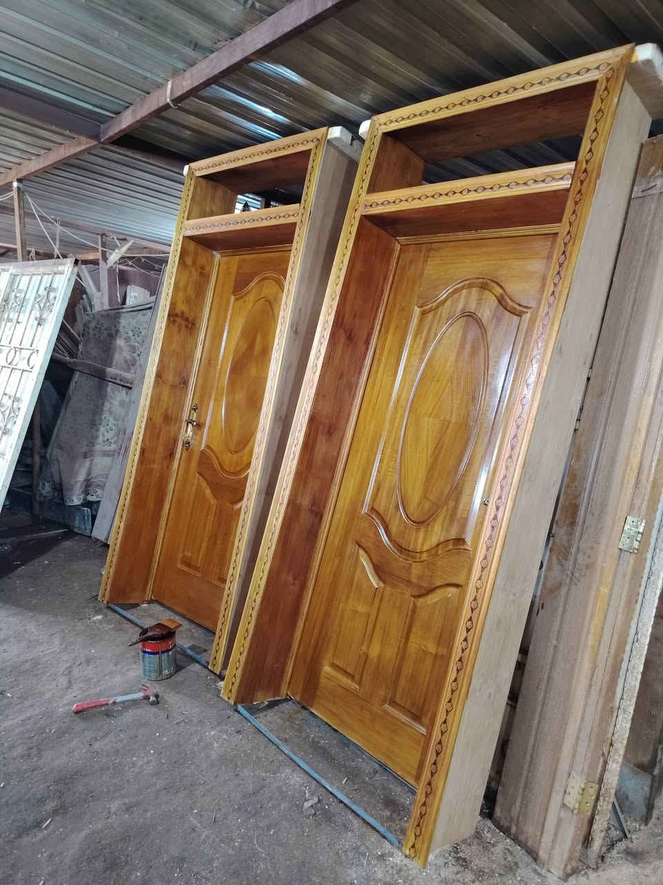 اغراض سفان لبيع المكان رميثة حي شهداء قرب مستوصف زهراء  ***********
