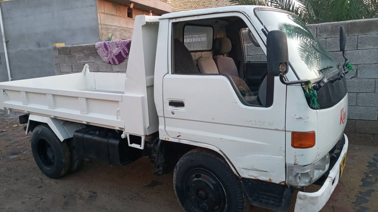 تويوتا راس الثور ورك فوك الكسل محرك جديد ١٦ رقم بغداد  
صدامي تريد تحويل او وكاله ***********
