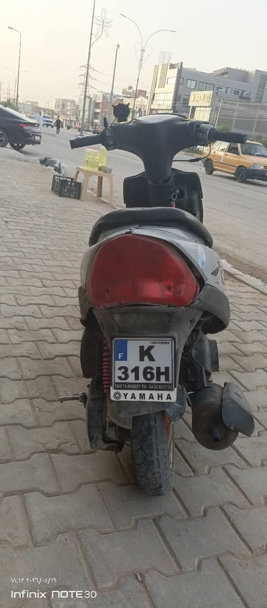 دراجة للبيع مستعجل السعر 300وبيه مجال العنوان كربلاء شارع حوالي قرب مستشفى الكفيل عمود 1349 ***********
