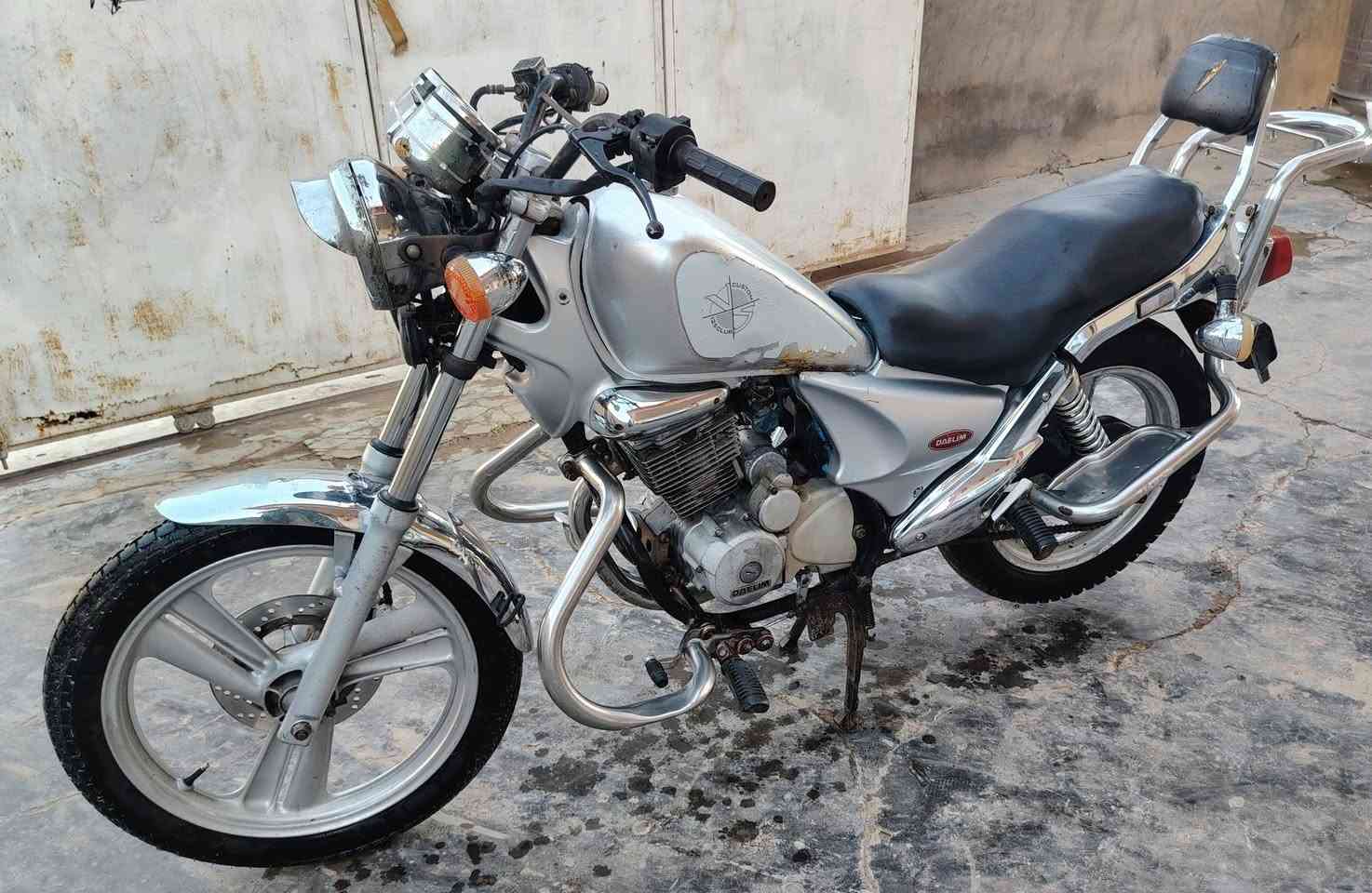 سلام عليكم ماطور دايلم للبيع  
ماطور شغال محرك كير فول كهربايات فول سلف هورن لايت عالي ناصي دبل اشاير كله فول محرك اني شديته ع ايدي جاهر وكامل ماناقصه شي السعر 480وبي مجال للطيبين اتصل وبيك خير ودلل المكان صلاح الدين الضلوعيه البوفراج ***********
