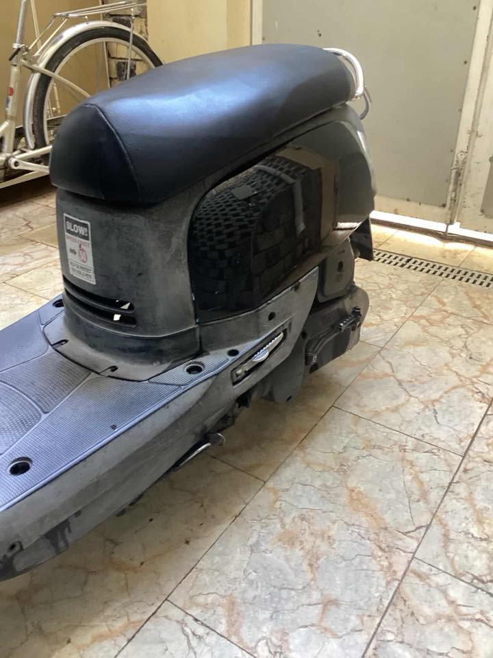 سلام عليكم ماكس بوليسي للبيع 49مامفتوحه كهربايات كله شغاله داجه مابيهه اي نقص تجي تفحص بيدك مكاني نجف  مكرمه سعر 650تواصل ***********
