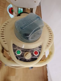 جهاز تنضيف بشره البيع نضيف جدا وتساب 07893974794