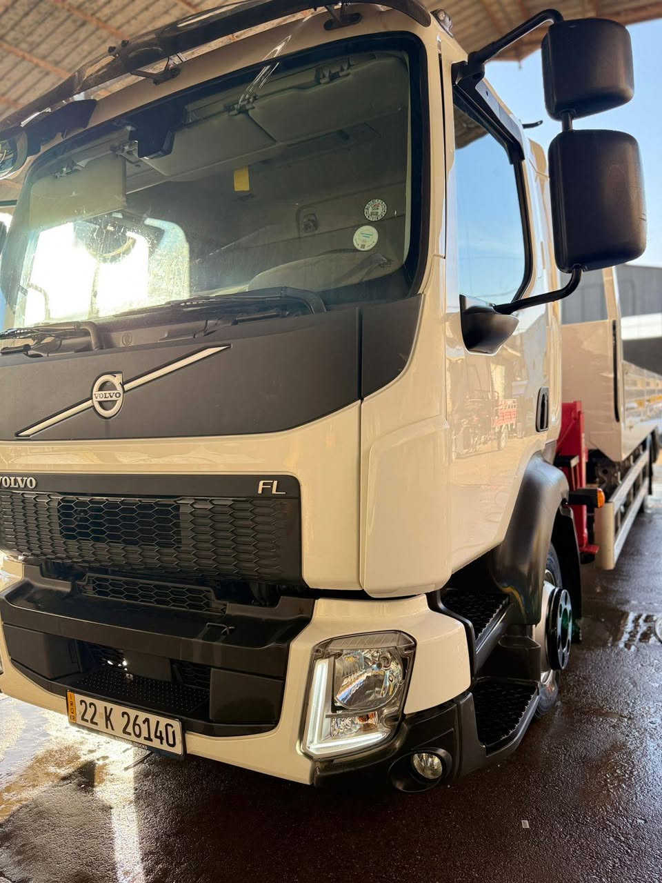 فولفو كرين موديل 2020
السيارة بحالة الوكالة اخت الزيرو محرك كير اكسل شاصي كلة بالشرط 
المواصفات
 محرك  4L210 كير ZF اوتماتيك
رادر كامرة امامي
تحكم استيرن
قفل سرعة بالرادار
ثلاجة ، تدفئة تبريد بغاز الشركة
جام كهرباء مرٱة كهرباء
الامامي سبرنك
الخلفي جوبلس موازنة رفع + تنزيل
مواصفات الكرين
نظام هيدروليك بلاد شركة 
كرين يونك 3700 الحديث  5 سلايت كونترول
اربع ارجل 
بودي نزال سطحة طول ٦ ونص
اجناب متحركة وتنفصل مع البوابة الخلفية 
ونج سحب السيارت 5 طن 
رقم اربيل جاهز تحويل فوري
عنوان السيارة اربيل
موبايل***********
***********
