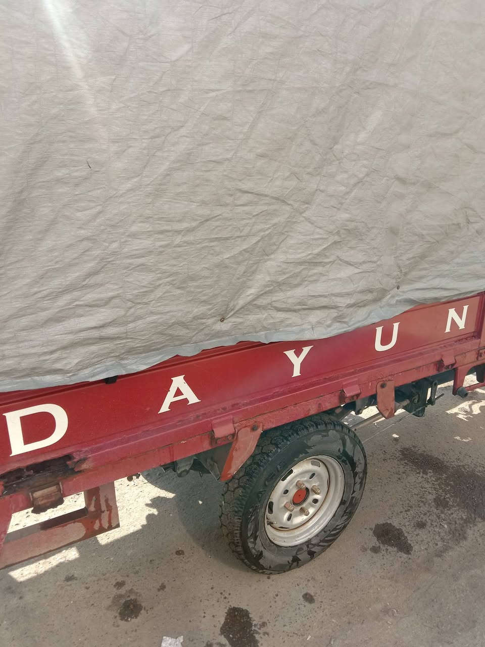 دايوان موديل 19 مكينه جديده ما مفتوحه اكسن صقر جديد تخم تايرات جوبلس شد جديد بس بيها  داير البدي مثل ما واضح بي الصور العنوان مدينة الصدر السعر مليون ناهايتها ‏‪0788 651 0974‬‏
