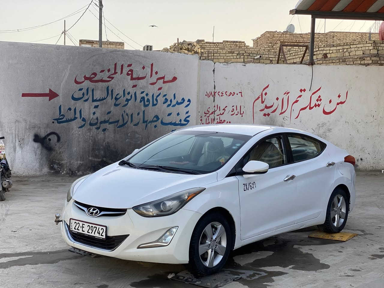 السلام عليكم 
سيارة النترا ٢٠١٢
صبغ داير  وبارد فقط 
مكينة ١٦٠٠
رقم آربيل دولي
سعر ١١٠بيها مجال
مكان ديوانية
مراوس ترهم  
***********
