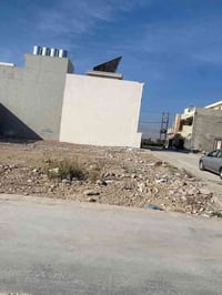 حي الكندي الاولى قرب الحولي • ١٥٠م • سند طابو ملك صرف