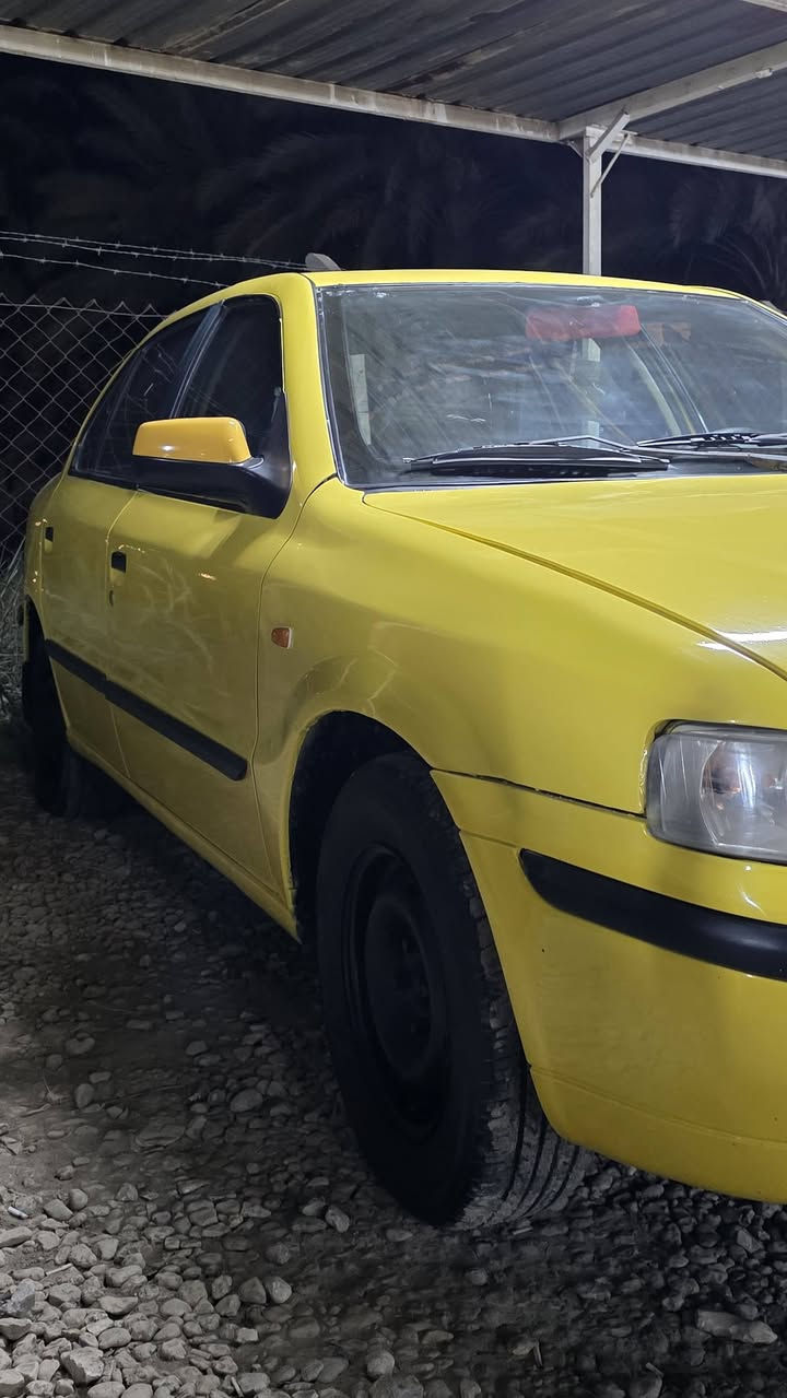 ﷽
للبيع 
سمند 2009  رقم بغداد مشروع وطني 
 مكينه وكير كورله محور كير اوتماتيك  تخم تاير حداديه صدر سياره كامله. مصبوغه عام للجماليه اثر جراد مكفوله من ضربه. 
مكان بابل المسيب. السعر. 28وبيه مجال 
***********
