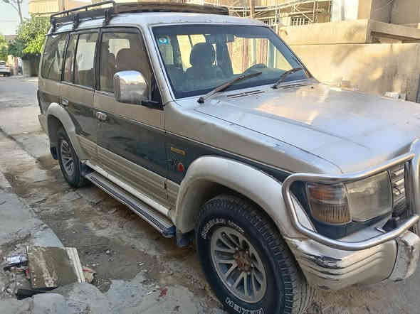 سلام عليكم باجيرو موديل ٩١
رقم بغداد ألماني مشروع وطني
مكينه ففتي ثنين ونص
صدرها نظيف تخم تايرات
سياره بلاديه بدون صبغ
العنوان بغداد مدينة الصدر الاورفلي
كهربايتها شغاله السعر ٤٨ وبيها مجال
رقم الهاتف ***********
