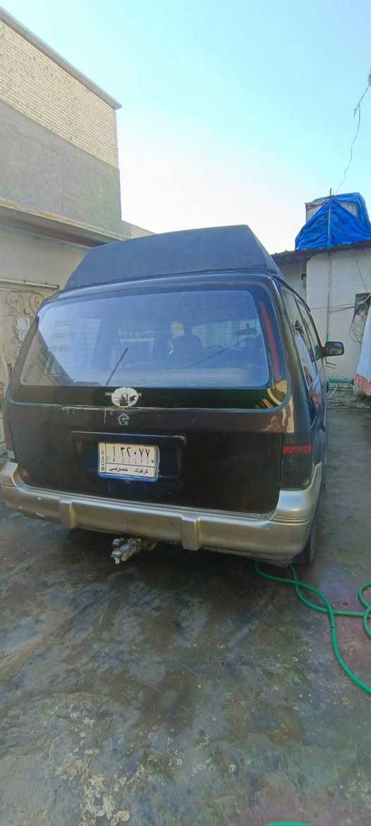 سلام عليكم سياره دوچ كلايزر موديل ٩٤ مرتبه مثل ما موضح محرك باجيرو رقم مشروع وطني رقم كركوك تحويل ثاني يوم بغداد ومكان السياره بغداد تبريد شغال كهربائيات كامله حداديه جديده تخم تاير السياره خير خير من الله  سعرها  45 وبيها مجال بسيط   غير متواجد على الفيس رقم الهاتف 
***********
