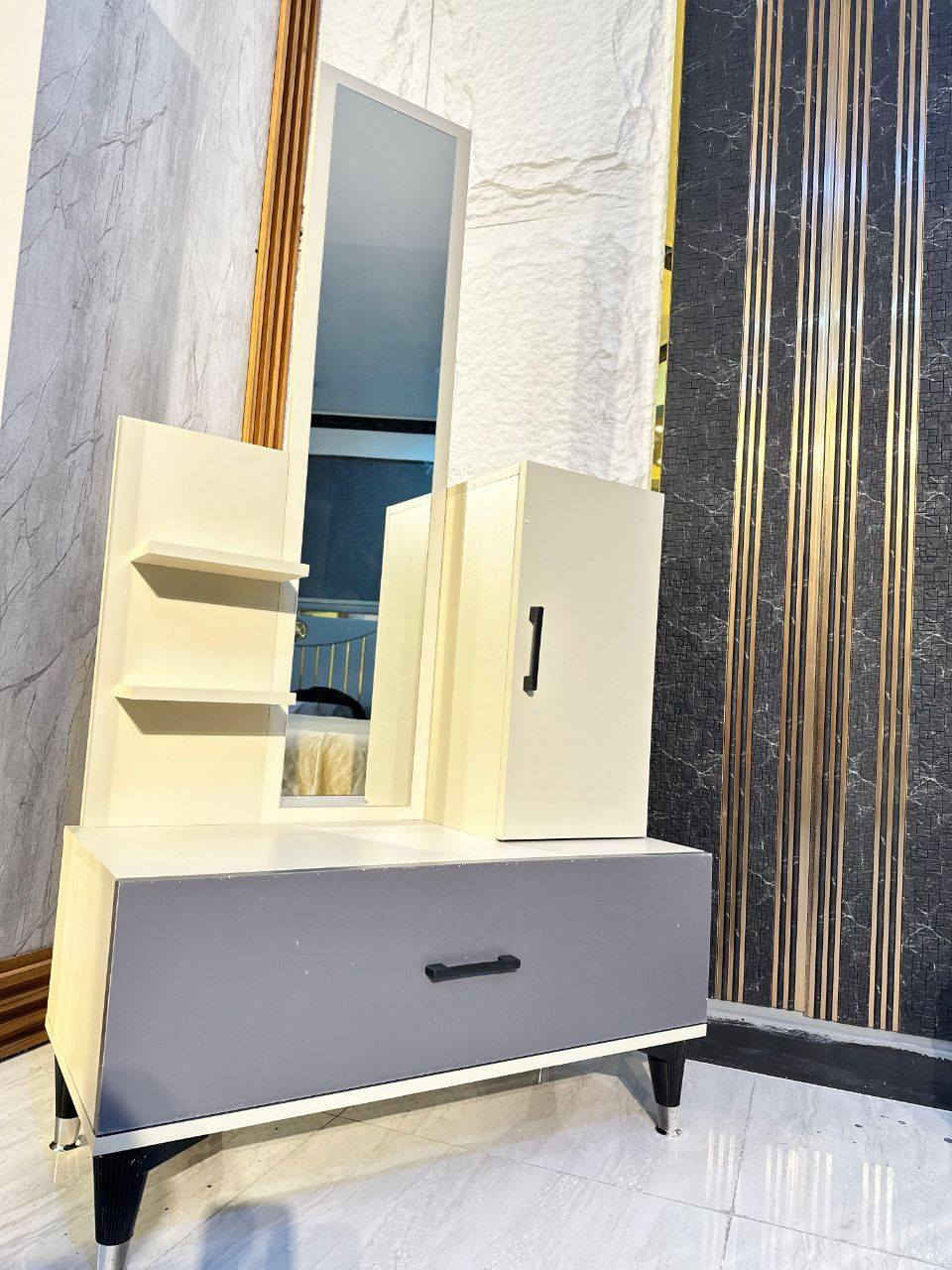 غرف النوم التركيةالوصف
تم وصول موديل بول 200 قطع

معمل اصلي دافنس

نفس الصور والفديو طبق الاصل

سرير مخزن

اناره بالكومديات

متوفر مقطع فيديو للمنتج في قناة الغرف التركية توصيل خمس قطع بغداد مجاني اطراف 20 محافظات 75 محافظات شماليه توصيل 125

تصعيد كل طابق 10 ملاحظة الشد مع التوصيل


**إذا كنت صاحب هذا الإعلان وتريد حذفه لأي سبب، رجاءا أرسل رسالة إلى الدعم الفني**