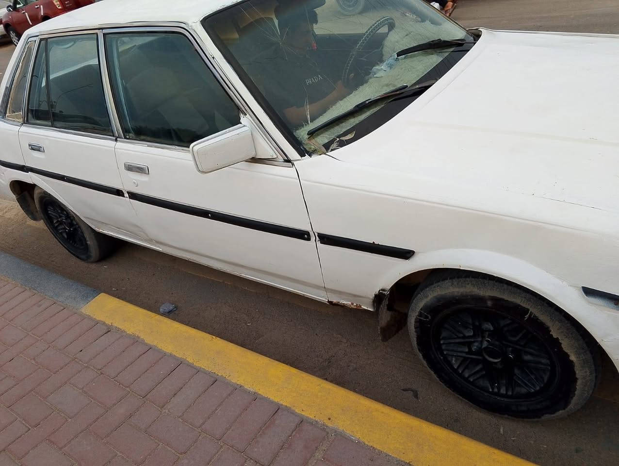 كروسيده مديل1986 سنويه جديدة2029 سعر 22مكان بصرة زبير ***********
