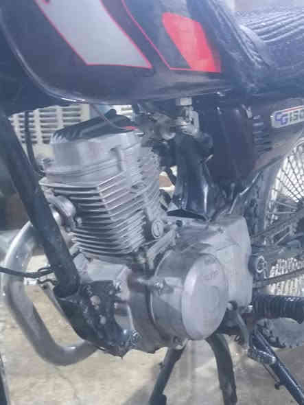 للبيع نامي (3) احرف مابي اي عيب بدون اوراق 
لايت زنون وياله تانكي كشن نضيف 
دبلات ضفيره جديده بس يحتاج باتري 
سعر (350) بي مجال 
رقم التلفون ***********
