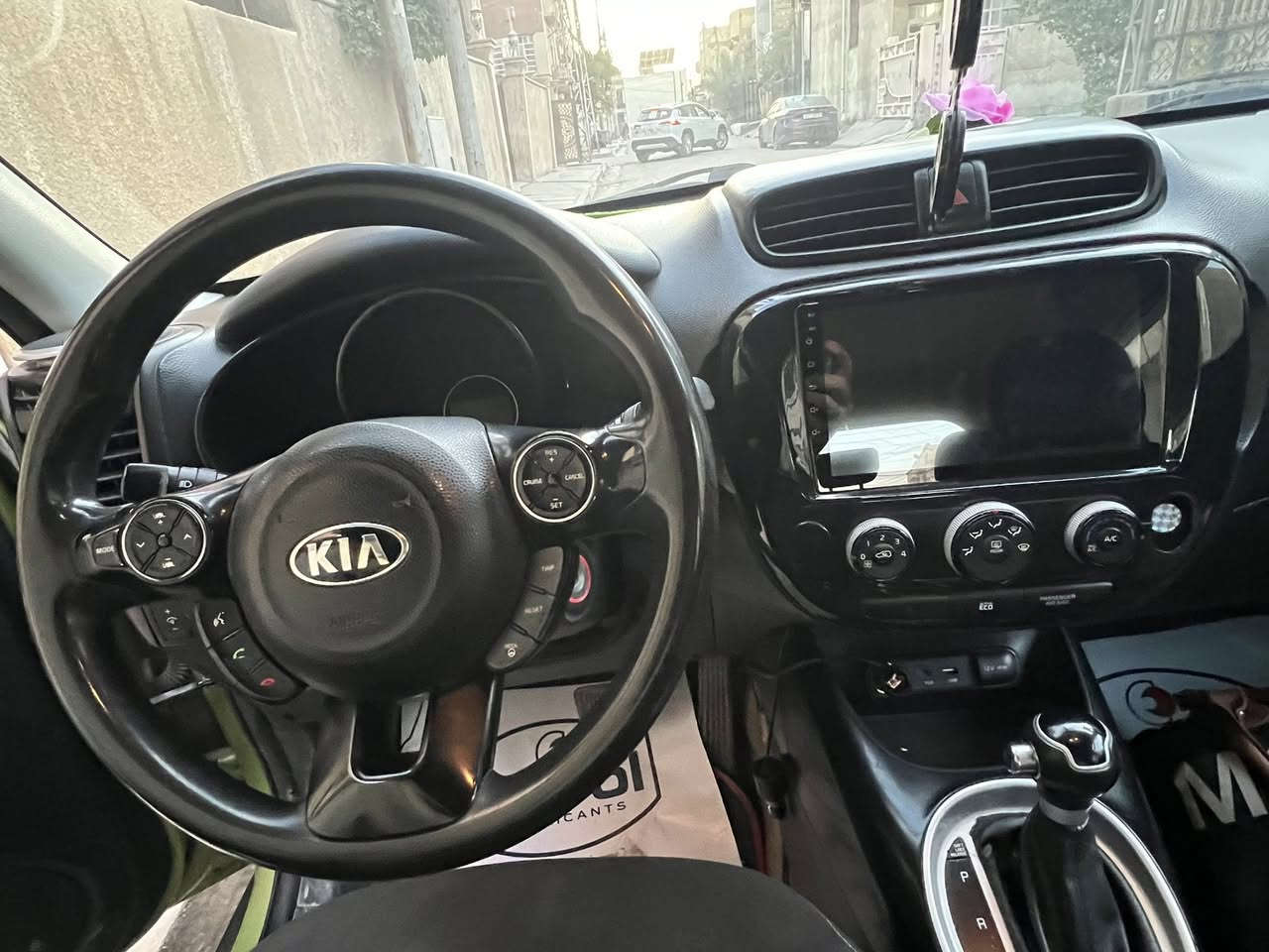 السلام عليكم
كيا صول موديل 2016 محرك 1600 Jdi السياره وارد امريكا بدون حادث كلها ليبل واحد  بيها طخه بالجاملغ الأمامي وموضح بالصور 
رقم بغداد إنكليزي  سنويه جديده تحكم ستيرن جهتين كاميرا شاشه كبيره 
السياره ماشيه 75 
السياره خير من الله جديده وع وضع الشركه 
السعر 132 
العنوان بغداد السيدية تقاطع درويش
***********للاستفسار اتصال أو واتساب
