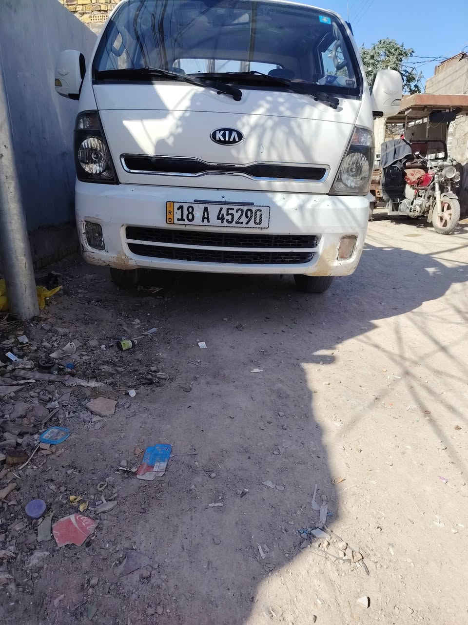 السلام عليكم كيه حمل مودل 2018 مكفوله كفاله عامه سونر  بل منشور.سعر 118 بيه مجال مصفر  قرامت وضيريبه سنويه 2030 مكلف بنشر خاص ماكو. ***********
