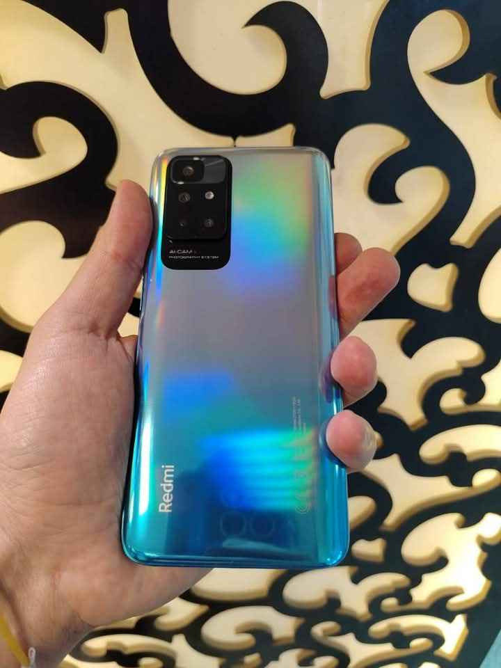 ريدمي 10 نسخه 5G
 6/128 جيجا
معالج هيليو G88 يشغل 40 فريم ببجي 😘
السعر 85 آلف دينار 🔥
كاميرا خلفية رباعية بدقة 50 ميگابكسل +8+2+2 
شاشة حجم 6.5 بدقة FHD بتردد 90 هيرتز 
نظام التشغيل اندرويد 13 
بطارية 5000 ميللي أمبير 
شحن سريع 18 واط 
بصمة اصبع جانبيه 
دبل سيم كارت 4G 
يدعم الراديو الـ Fm + ريمونت والـ IR Blaster .
يكرر التطبيقات + يقفل التطبيقات 
صوت سبيكر عالي 
جهاز اصلي 
يوجد توصيل لكافة المحافظات 
بغداد زيونه الربيعي مقابل مول دريم ستي 
اعتذر إذا اتاخر عن رد يرجى الاتصال او مراسله عن طريق واتساب 
‏‪***********‬‏
*********** بغداد, العراق
