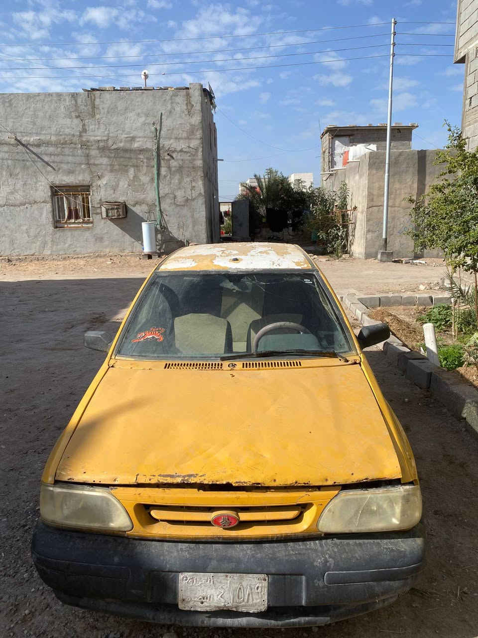 سياره لببع كوم حديد لمكان بصره كرمت علي سياره تبخر ما تمشي *********** البصرة, العراق
