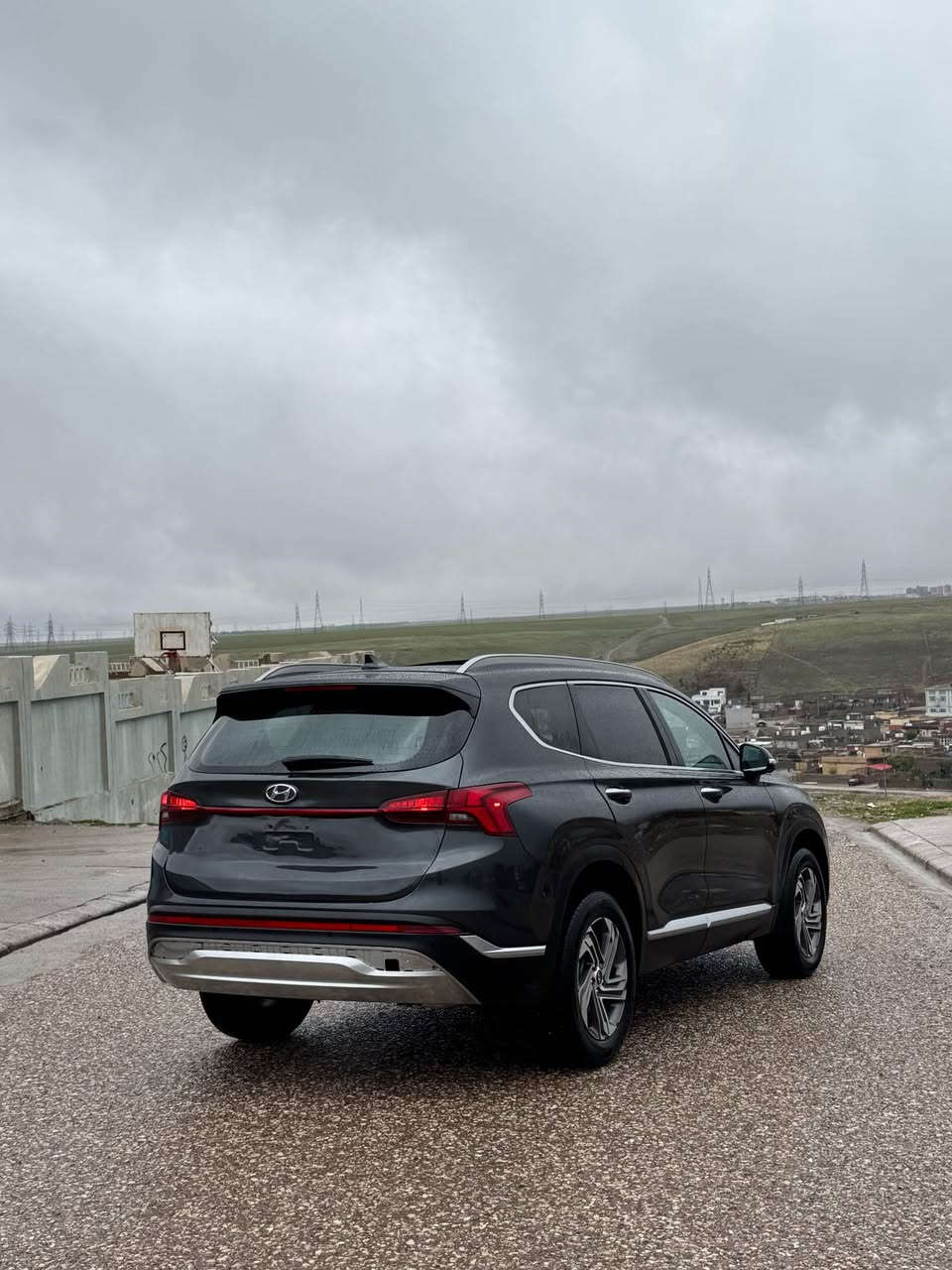 هيوانداي سنتافي sel للبيع السياره كلين بدون حادث حادث بسيط ب قبغ صندوق فقط مكان رقم صبغ بدون ايرباك 
موديل ٢٠٢٣ 
مشي:16000mi
فول فول واحد علي واحد_(٥) كاميرات_كوشن  جلد و كهربائي و ايته ر _سقف بانوراما_نقطعه عماء_لايت زينون_(215$)
لاستفسار كورك واتساب:*********** اكر, نينوى
