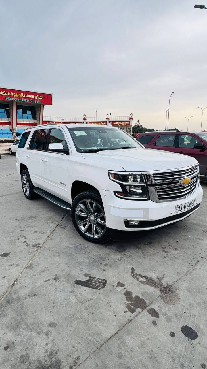 تاهو LTZ موديل 2018
فول فول مواصفات فتحة سلايت 

🟩 السعر   255$ وبيه مجال 

الصبغ بيهه صفحه السايق  وشويه من الجاملغ الامامي اليمنى فقط شرط الفحص  حادثه خفيف بلا دواخل بچم كبس
رقم بغداد الجديد  باسمي 
1/ محرك 8 سلندر/5300 فور ويل بلادي
2/ داخل جلد 
3/ فتحة سلايت 
4/ كراسي جلد وكهرباء وتدفئة وتبريد الامامي والخلفي
5/ كرسي السايق كهرباء مع خزن ميموري مع الاستيرن 
6/ الاستيرن تدفئه فول تحكمات
7/ كراسي 7 مقاعد كلها كهرباء كراسي vip منفصل 
8/ قاصة مع شاشة كبيره فول HD لمس مع كامره دواره 360 درجه مع حاكية
9/ شاشة بالسقف HD وريمونت
10/ مري شفط وقلاب واشاره
11/ دوسات بانزين وبريك متحركه كهرباء مع خزن ميموري
12/ سماعات محيطية مع دمام
13/ لايت عدسةوزنون ولد نهاري 
14/ بك لايت لدات 
15/ صندوق ذكي كهرباء مع حساس فتح بالقدم 
16/بصمة 5 بصمات 
17/ تشغيل عن بعد وجام اوتو وتنزيل بالريموند
18/  ترحيب مع اناره داخليه لد
19/ كروز سرعة مع نظام تشغيل اقتصاد محرك 4 او 6 سلندر
21/ رادار جميع الاتجاهات مع توقف ذاتي عند الاقتراب
حساس امامي وخلفي مع رجاج كرسي السايق
دهن وفلاتر كله جديد دسكات جدد حداديه جاهز. تخم تاير 

هاتف  ***********
