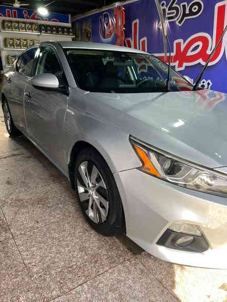 �اليتما 2021 – معوقين / رقم بغداد
✨ اللون: سلفر
⚙️ الفئة: SV
📍 المسافة المقطوعة: 45 ميل فقط

المواصفات:

 • رادار أمامي + جانبي + خلفي
 • أوتو ستوب
 • السيارة بيها حادث بنيد وجاملق أمامي مثل ما موضح بالصور

📞 للاستفسار والاتصال:
***********
